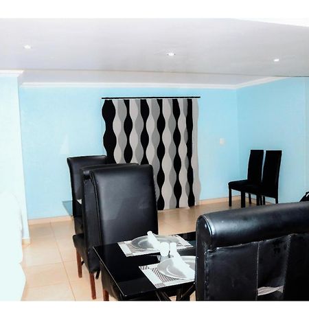 Esther Palace Thohoyandou Luaran gambar